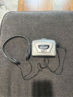 Vintage Durabrand Portable Silver Cassette Player with Headphones Bass Boost